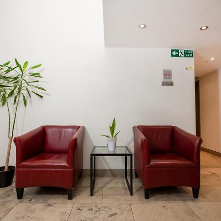 Arch Hotel Лондон Екстериор снимка