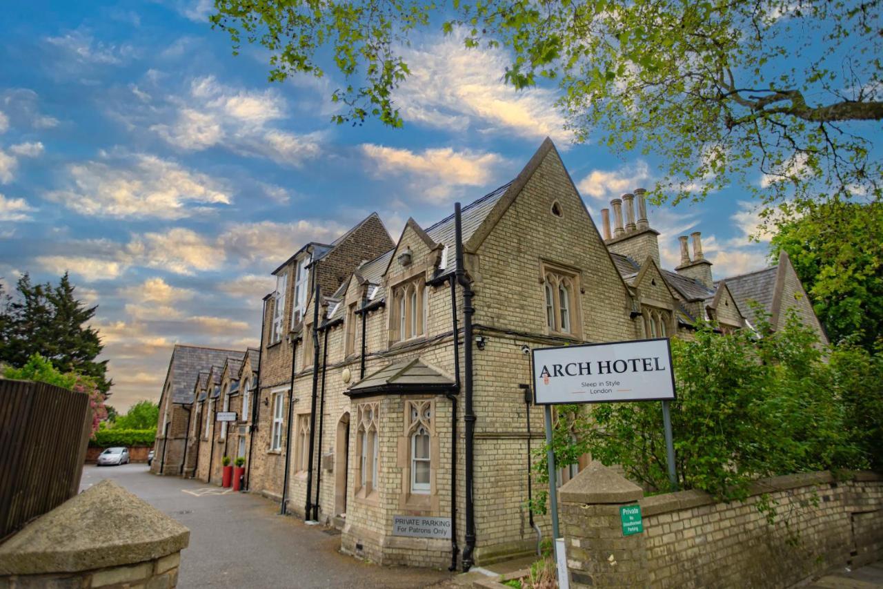 Arch Hotel Лондон Екстериор снимка